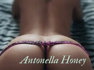 Antonella_Honey