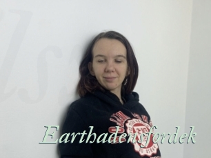 Earthadensfordek