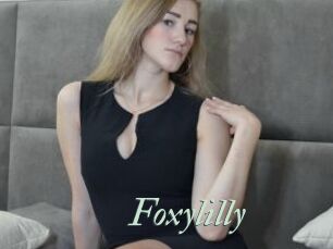 Foxylilly