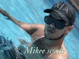 Mikee_scooth