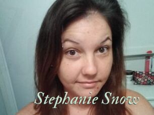 Stephanie_Snow