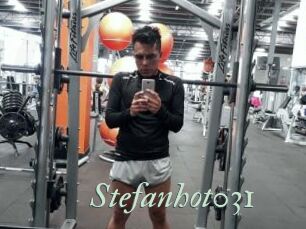 Stefanhot031